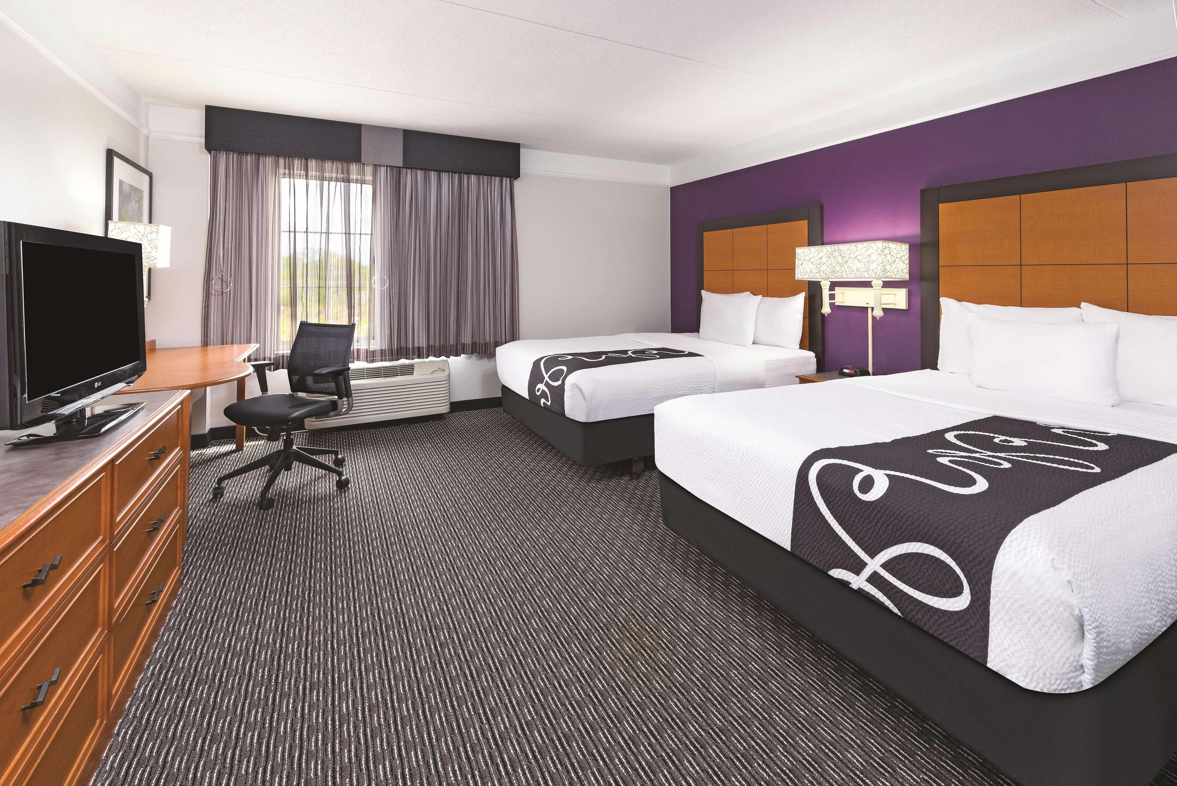 La Quinta By Wyndham St. Louis Westport Otel Maryland Heights Dış mekan fotoğraf