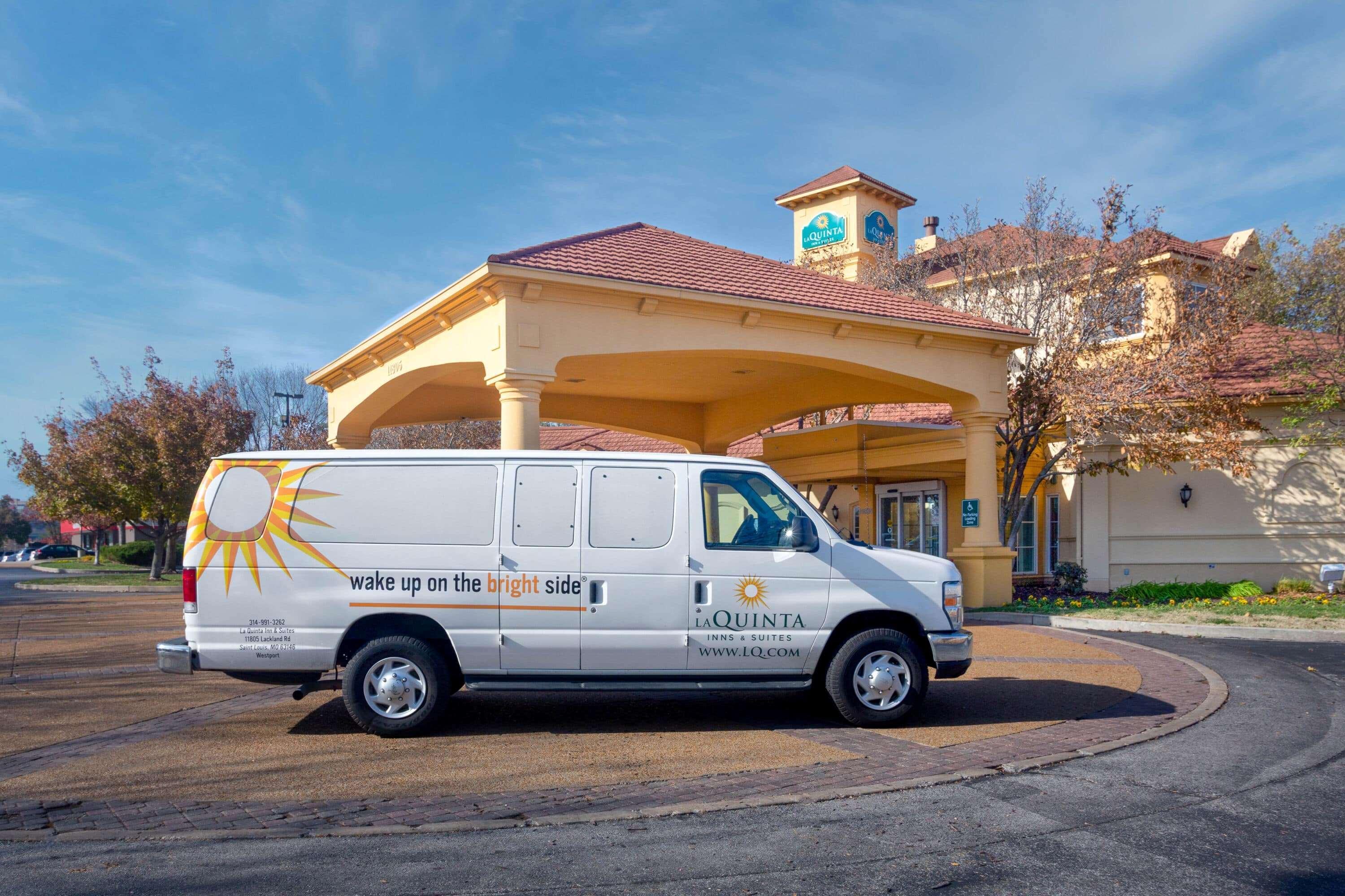 La Quinta By Wyndham St. Louis Westport Otel Maryland Heights Dış mekan fotoğraf