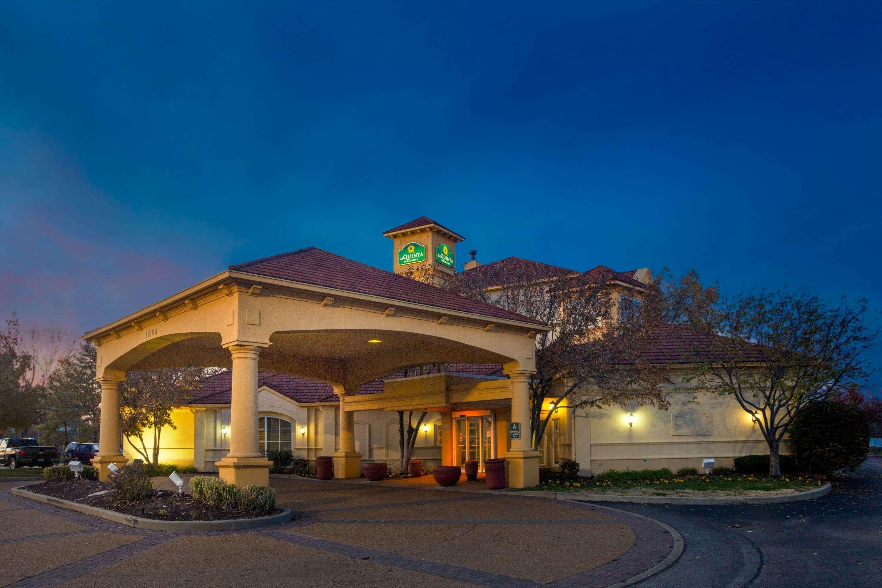 La Quinta By Wyndham St. Louis Westport Otel Maryland Heights Dış mekan fotoğraf