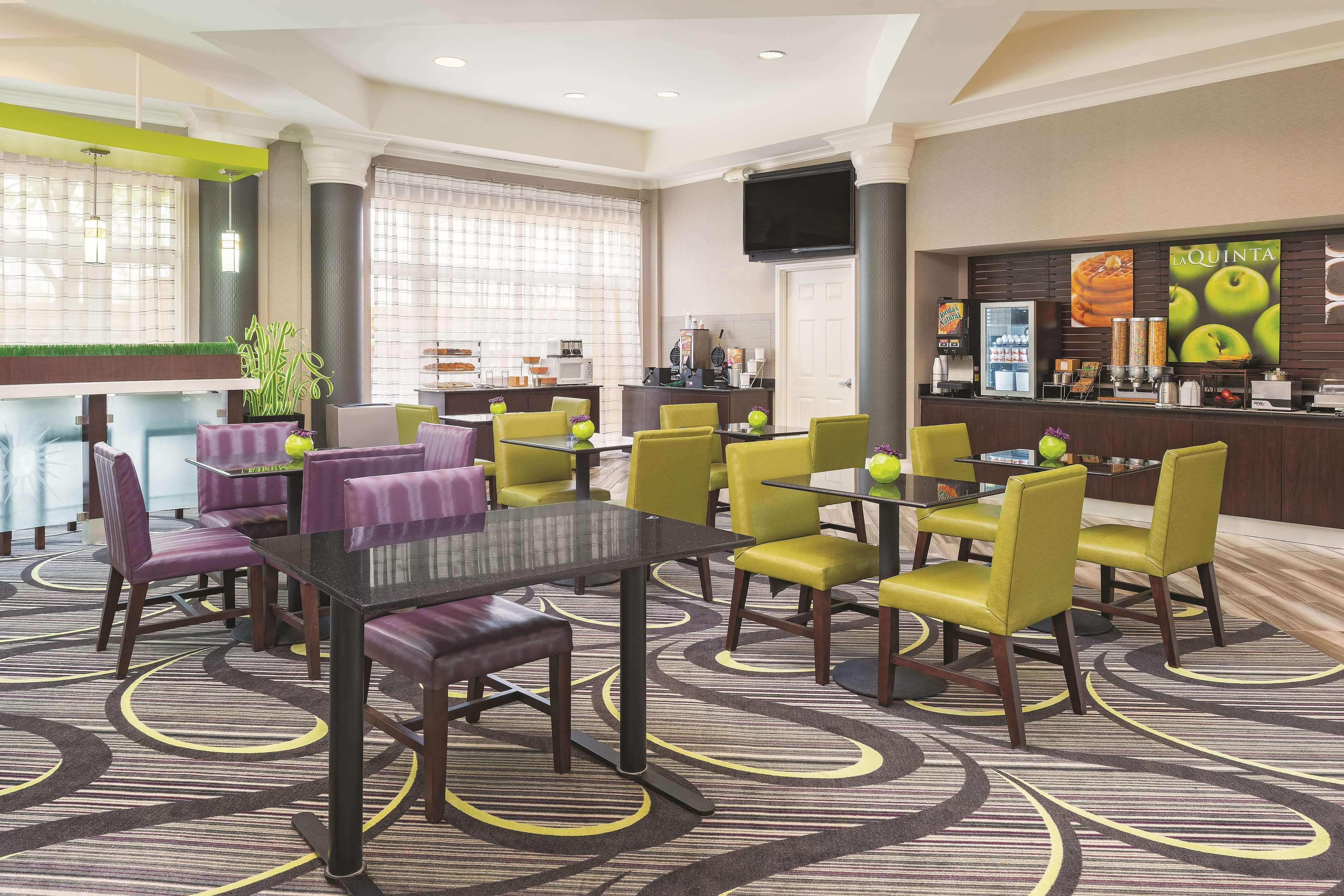 La Quinta By Wyndham St. Louis Westport Otel Maryland Heights Dış mekan fotoğraf