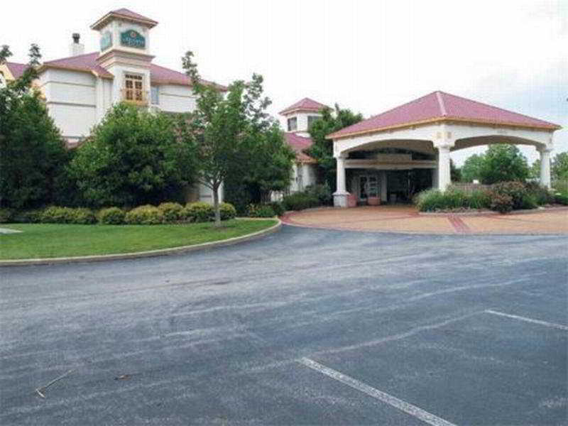 La Quinta By Wyndham St. Louis Westport Otel Maryland Heights Dış mekan fotoğraf