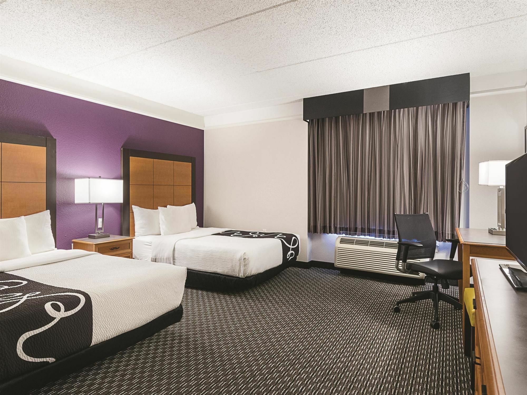 La Quinta By Wyndham St. Louis Westport Otel Maryland Heights Dış mekan fotoğraf