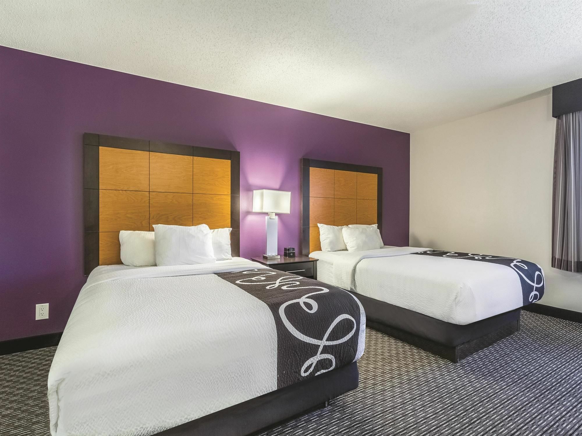 La Quinta By Wyndham St. Louis Westport Otel Maryland Heights Dış mekan fotoğraf